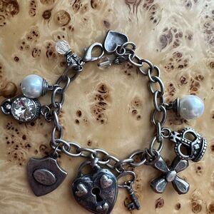 Chunky Loaded Silver Tone heart crystal lock crown pearl Charm Bracelet